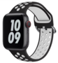 Siliconen sportband met gesp - Zwart + Wit - Geschikt voor Apple Watch 38mm / 40mm / 41mm / 42mm