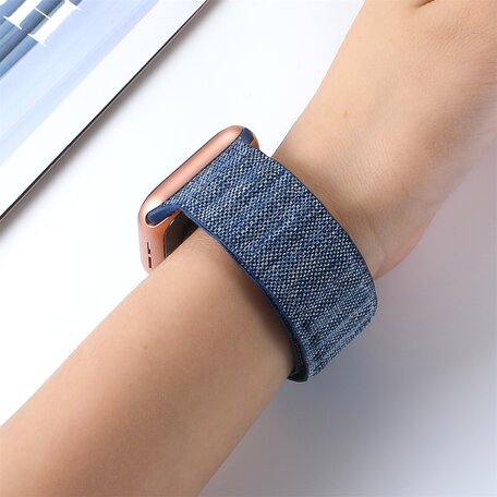 Denim nylon bandje - Donkerblauw - Geschikt voor Apple Watch 38mm / 40mm / 41mm / 42mm