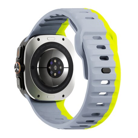 Wave siliconen bandje - Grijs met geel - Samsung Galaxy Watch Ultra 47mm