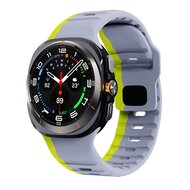 Wave siliconen bandje - Grijs met geel - Samsung Galaxy Watch Ultra 47mm